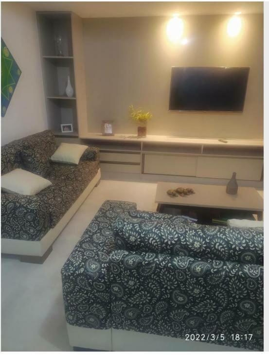 הוילה קמאסארי Excelente Casa Com Piscina מראה חיצוני תמונה