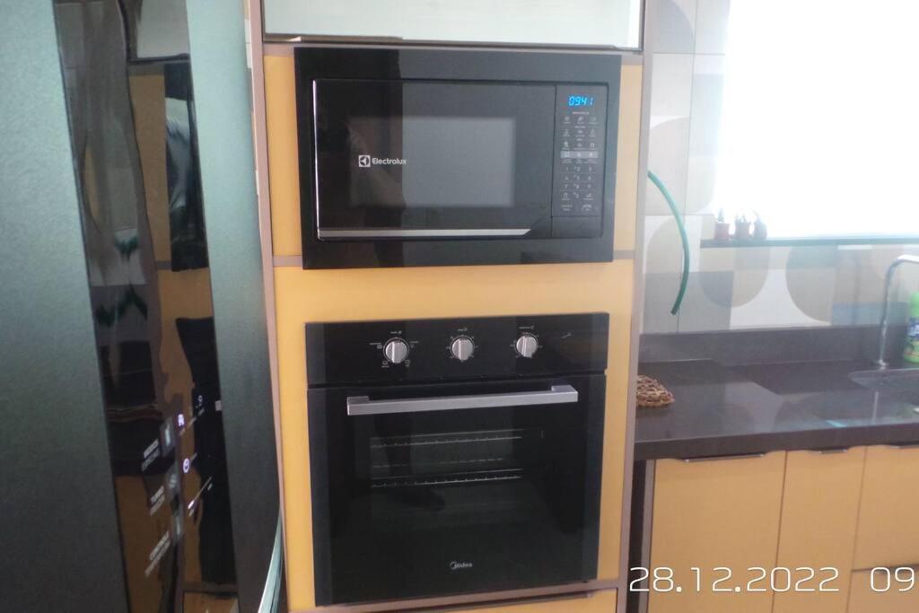 הוילה קמאסארי Excelente Casa Com Piscina מראה חיצוני תמונה
