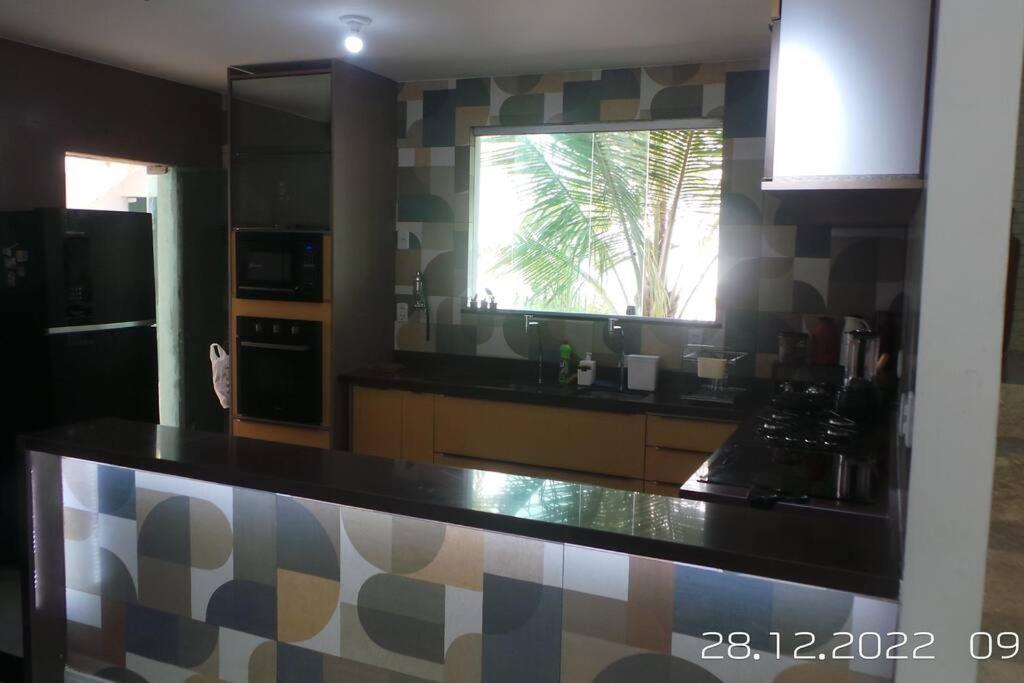 הוילה קמאסארי Excelente Casa Com Piscina מראה חיצוני תמונה